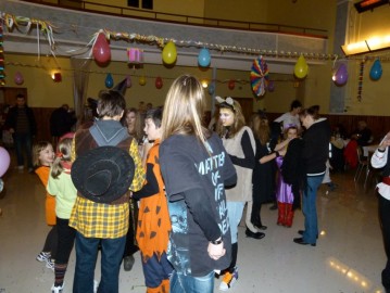 Maškarný ples 2011