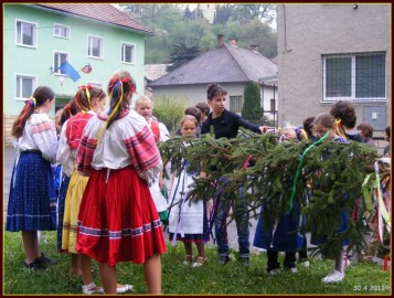 Stavanie mája 2011