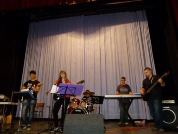 Stavanie Mája 2013
